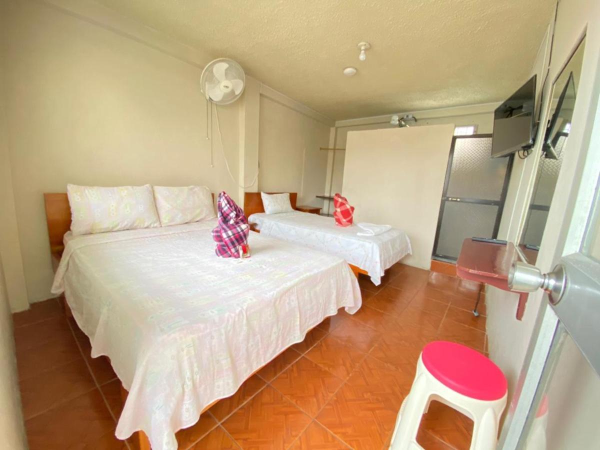 Historico Hostal Elizabeth Puerto Ayora  Exterior foto